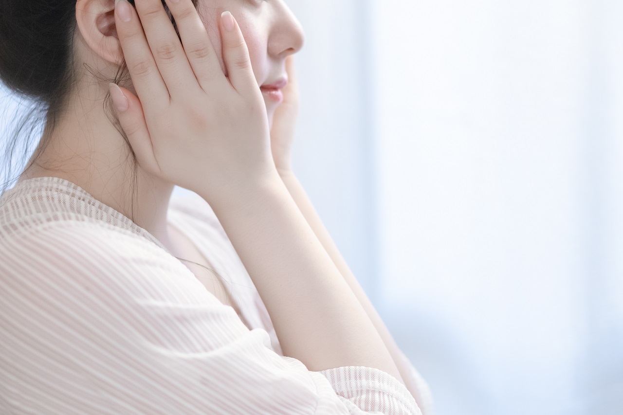 よもぎ蒸しは肌荒れにいい？温め習慣で心地よく過ごすヒント